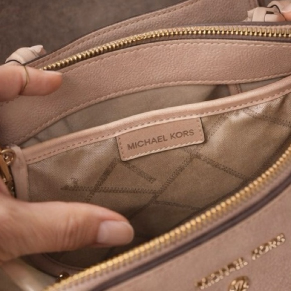 NWOT Michael Kors Valerie Small Pebbled Leather Satchel Blush Pink Gold Hardware - Picture 4 of 12